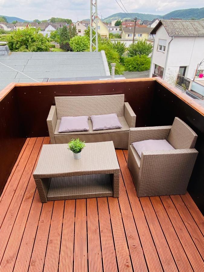 T&T Ferienwohnung Rheinbrohl Экстерьер фото